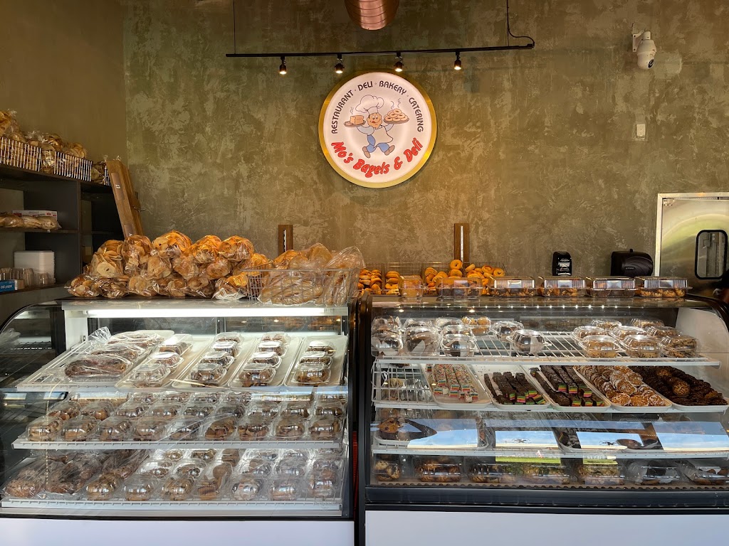 Mos Bagels & Deli | restaurant | 800 E Hallandale Beach Blvd, Hallandale Beach, FL 33009, USA | 9548330080 OR +1 954-833-0080