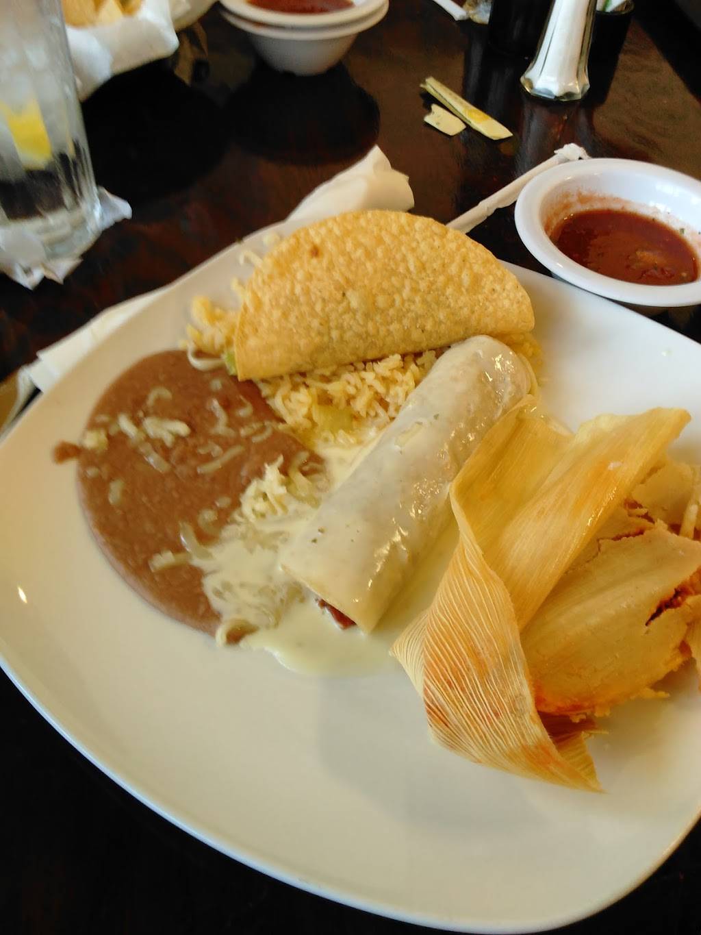 Rustico Fine Mexican Cuisine | restaurant | 506 W Chestnut St, Denison, TX 75020, USA | 9033371447 OR +1 903-337-1447