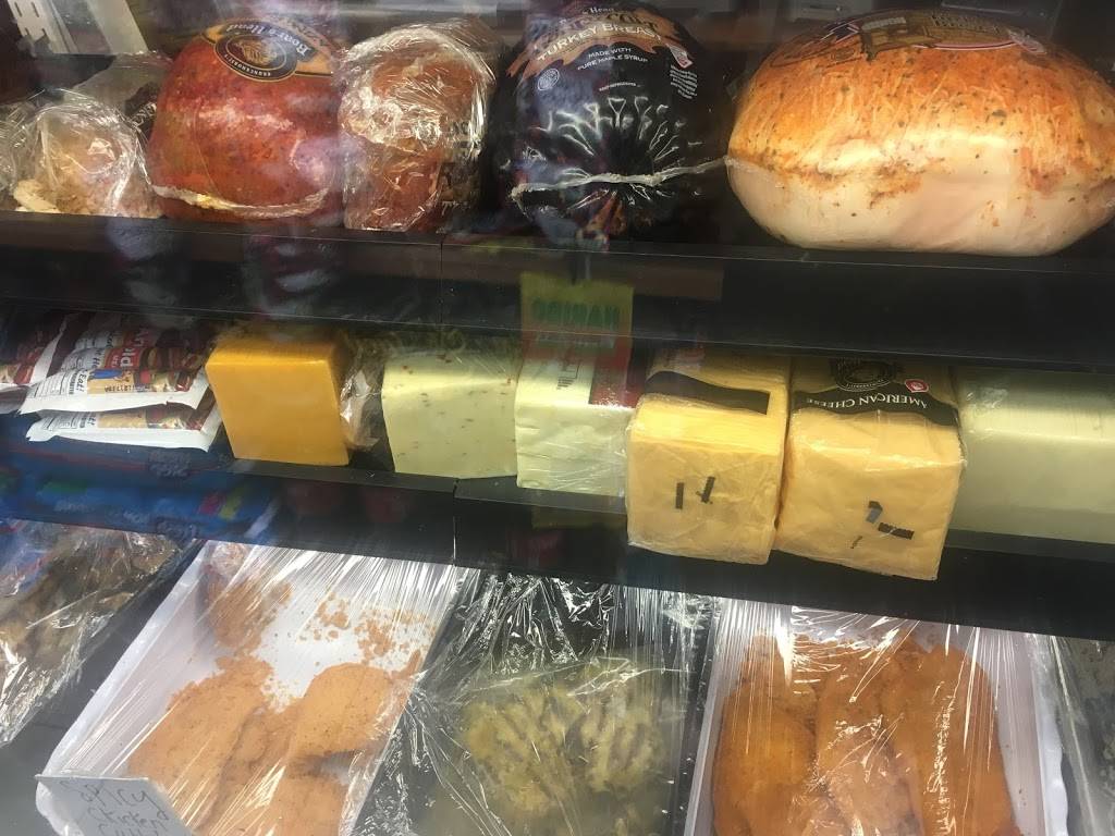 Day and Night Deli Grill | restaurant | 73 Bushwick Ave, Brooklyn, NY 11211, USA | 7184863800 OR +1 718-486-3800