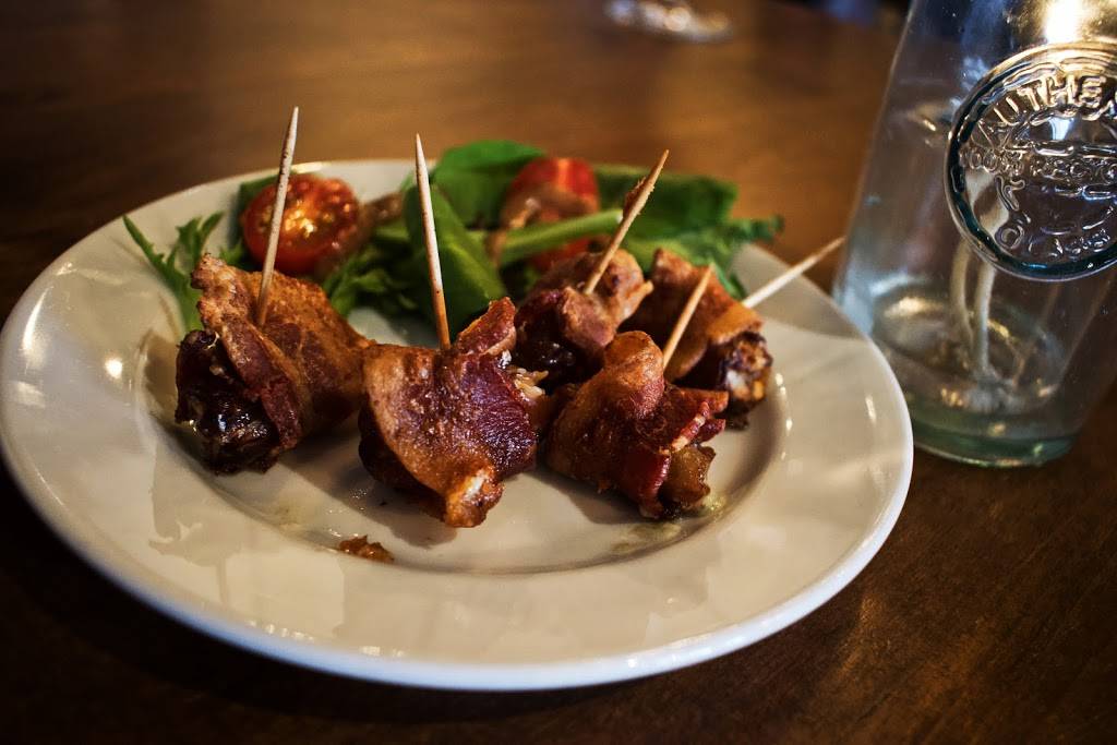 The Lost Vine | restaurant | 13011 Newport Ave, Tustin, CA 92780, USA | 7145442584 OR +1 714-544-2584