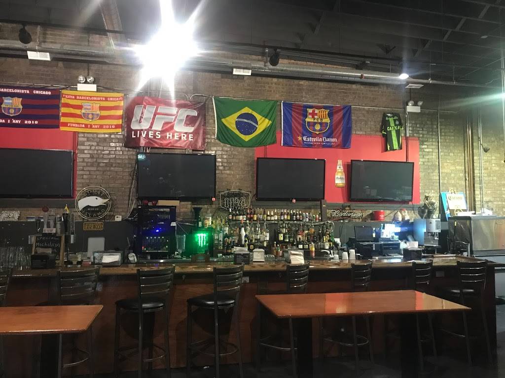 CFA Clubhouse | restaurant | 6122 N Clark St, Chicago, IL 60660, USA | 7739065920 OR +1 773-906-5920