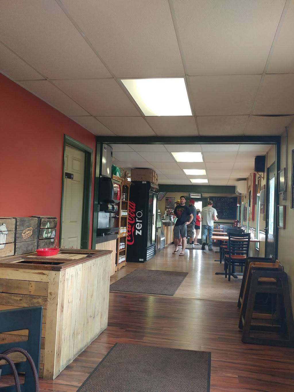 Freedom Farms Sandwich Shop | meal takeaway | 796 Pittsburgh Rd, Butler, PA 16002, USA | 7244811444 OR +1 724-481-1444