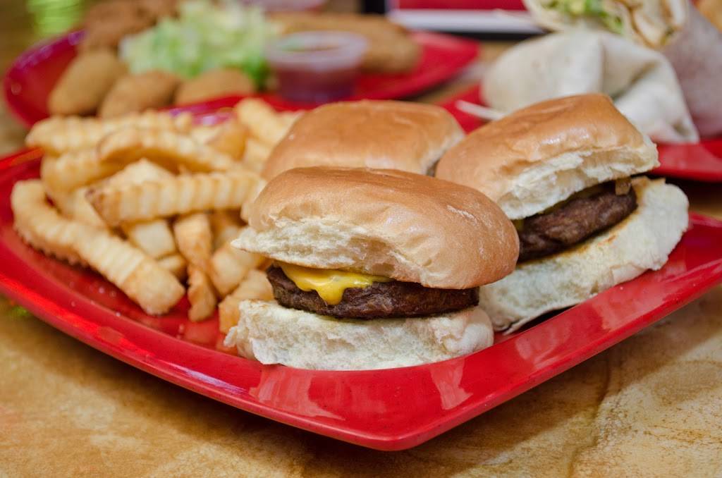 Stix Billiard Club - Stuart | restaurant | 1580 SE Federal Hwy, Stuart, FL 34994, USA | 7722202840 OR +1 772-220-2840