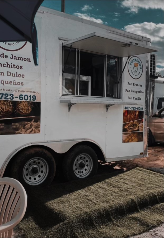 pistachos bakery & cake | restaurant | 1621 US-17, Davenport, FL 33837, USA | 4077236019 OR +1 407-723-6019