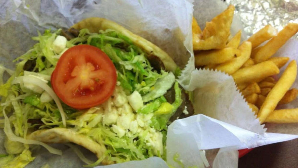 Sams Gyros y Tacos | restaurant | 3095 Fort Campbell Blvd H, Clarksville, TN 37042, USA | 9314314886 OR +1 931-431-4886