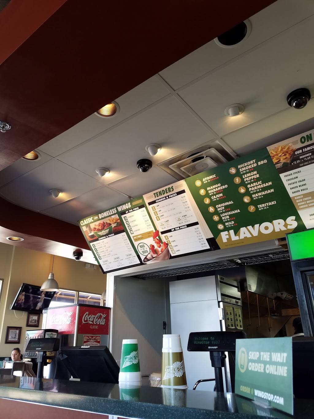 Wingstop | restaurant | 1688 N Perris Blvd STE D6, Perris, CA 92571, USA | 9519431853 OR +1 951-943-1853
