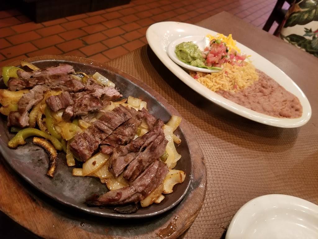 El Fenix Mexican Restaurant | restaurant | 5622 Lemmon Ave, Dallas, TX 75209, USA | 2145215166 OR +1 214-521-5166