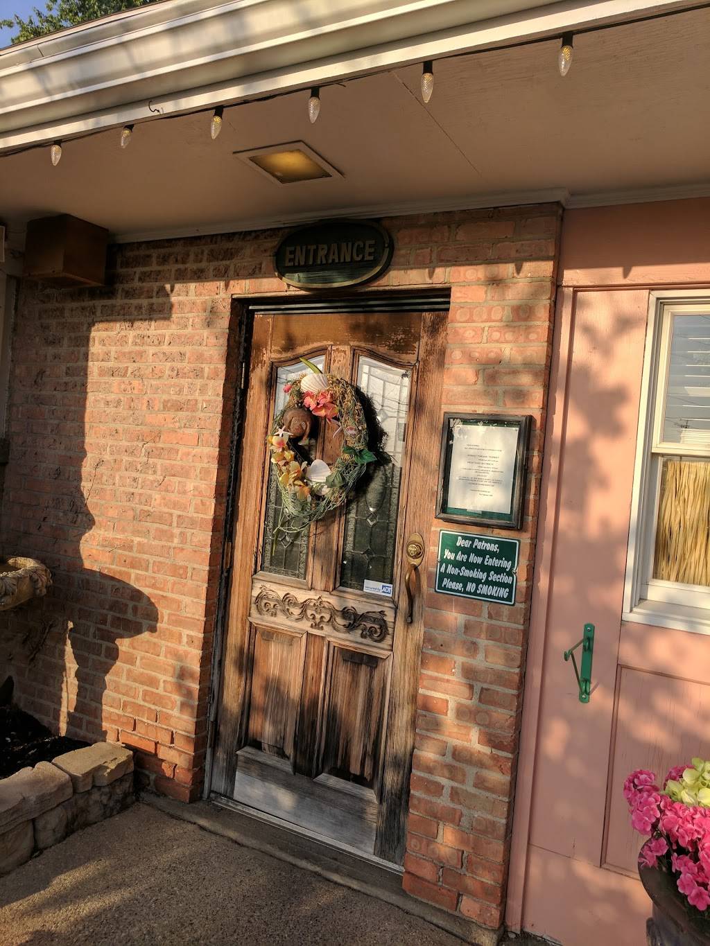 Yesterdays Food Spirits | restaurant | 12594 Adams Rd, Granger, IN 46530, USA | 5742727017 OR +1 574-272-7017