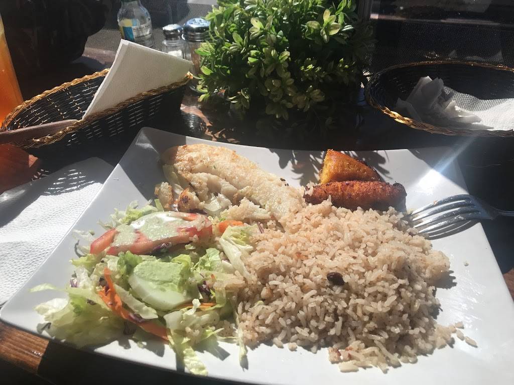 Arepa Express | restaurant | 23-27 Lexington Ave, Passaic, NJ 07055, USA | 9737781395 OR +1 973-778-1395