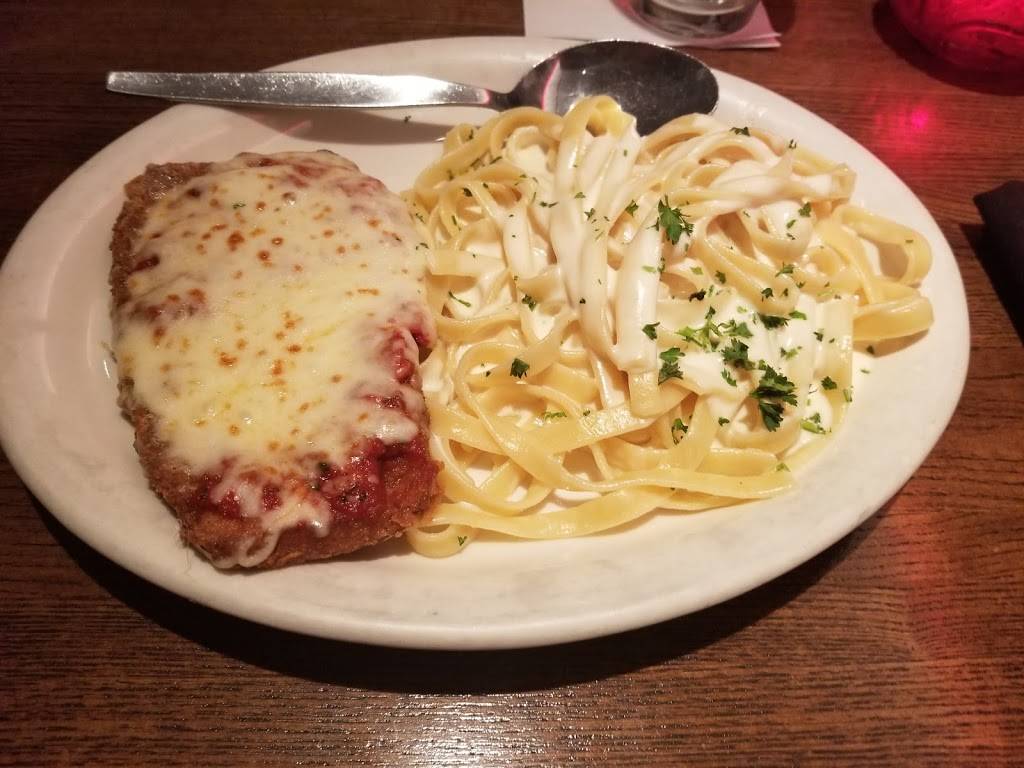 Campisis | restaurant | 4709 W Parker Rd #400, Plano, TX 75093, USA | 9726121177 OR +1 972-612-1177