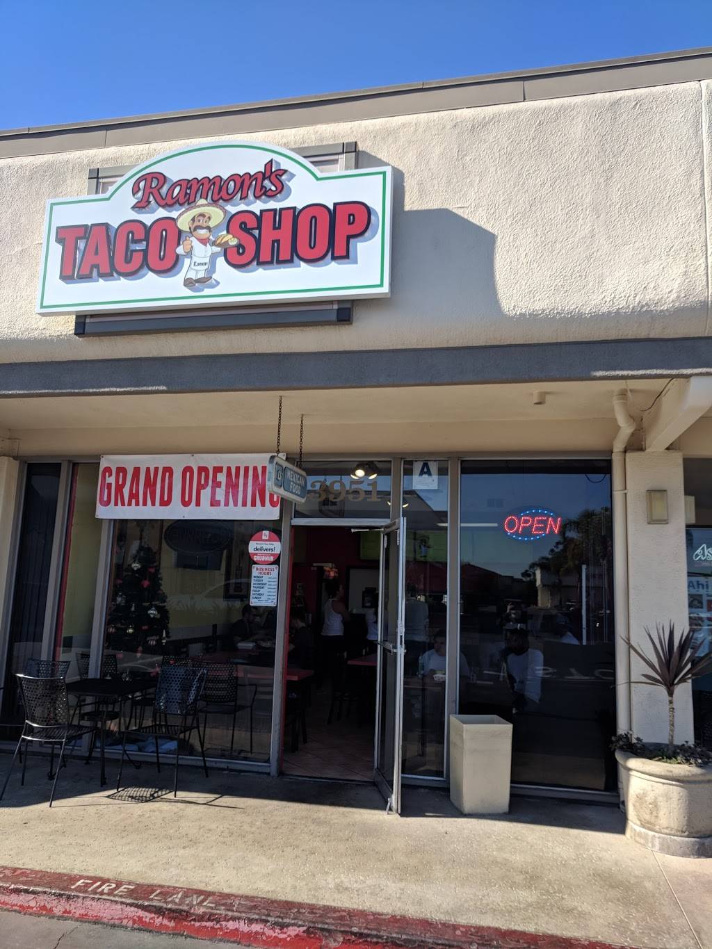 Ramons Taco Shop | restaurant | 3951 Governor Dr, San Diego, CA 92122, USA | 8584529446 OR +1 858-452-9446