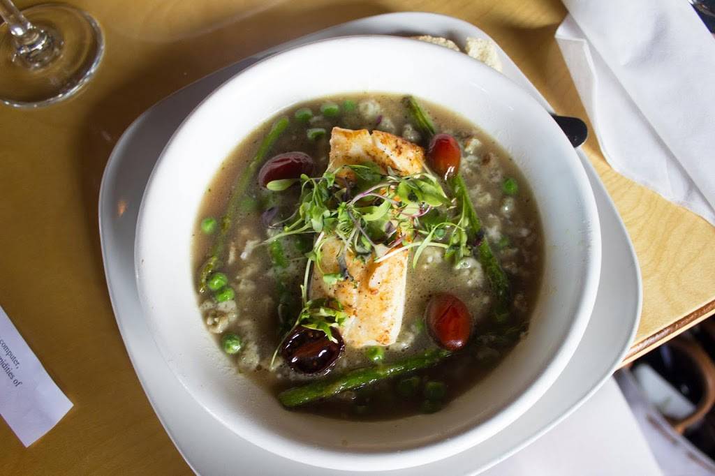 121 Tapas on the Water | restaurant | 121 Melody Ln, Fort Pierce, FL 34950, USA | 7727810943 OR +1 772-781-0943