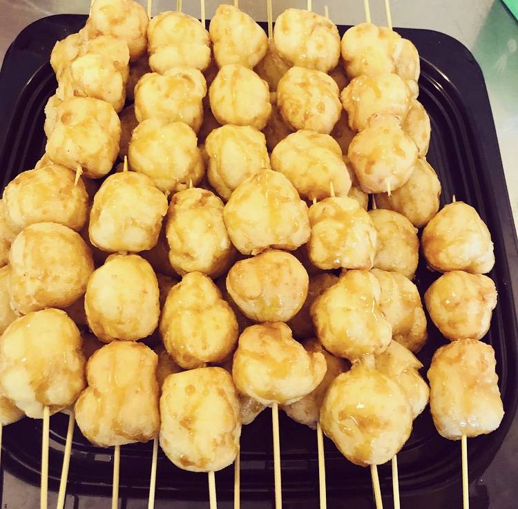 Carolinas Cuisina | restaurant | 323 Burnhamthorpe Rd, Etobicoke, ON M9B 2A2, Canada | 4162394800 OR +1 416-239-4800