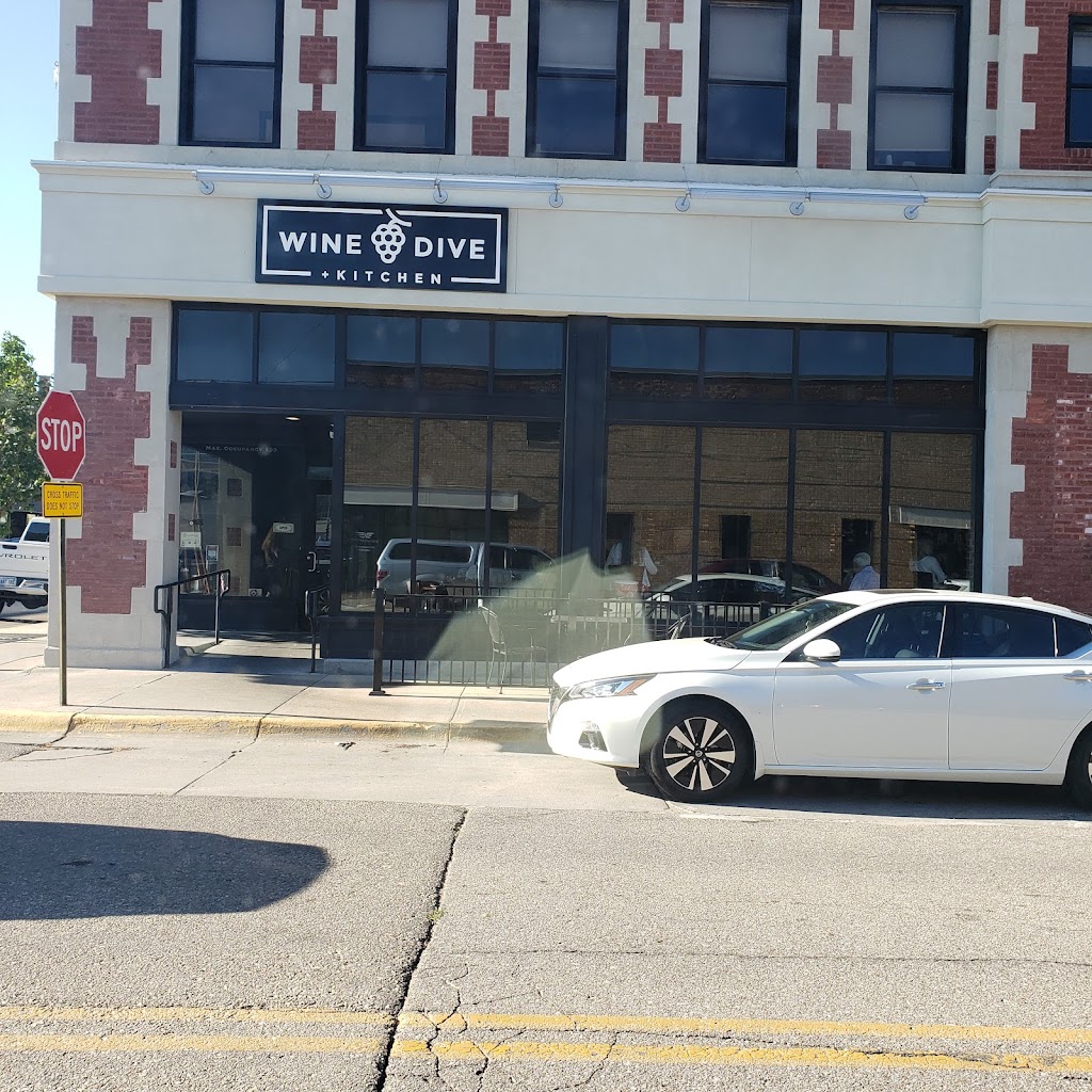 Wine Dive + Kitchen | restaurant | 121 N 4th St, Manhattan, KS 66502, USA | 7857122413 OR +1 785-712-2413