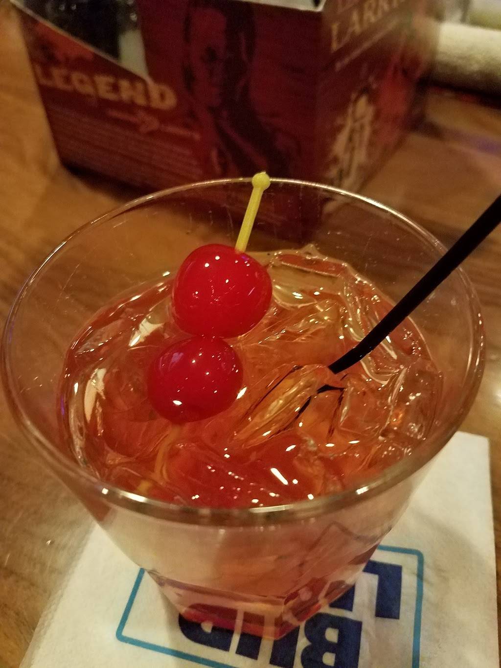 Legend Larrys | restaurant | 1142 Plankview Green Blvd, Sheboygan Falls, WI 53085, USA | 9204589464 OR +1 920-458-9464