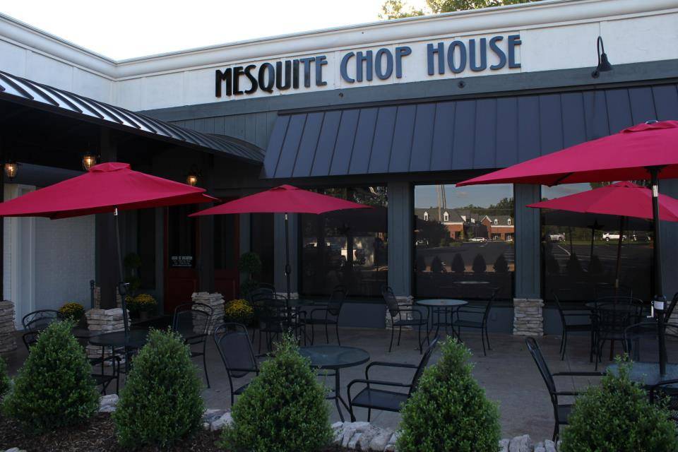 Mesquite Chop House | restaurant | 3165 Forest Hill Irene Rd, Germantown, TN 38139, USA | 9012495661 OR +1 901-249-5661