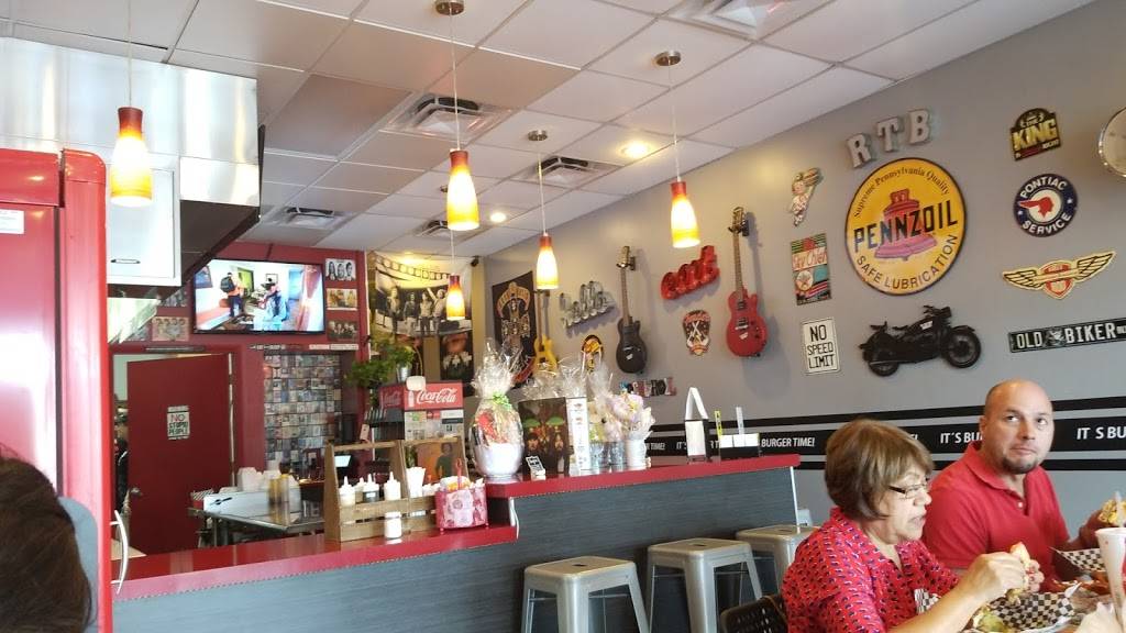 Rock That Burger | restaurant | 7138 SW 117th Ave, Miami, FL 33183, USA | 3052792110 OR +1 305-279-2110