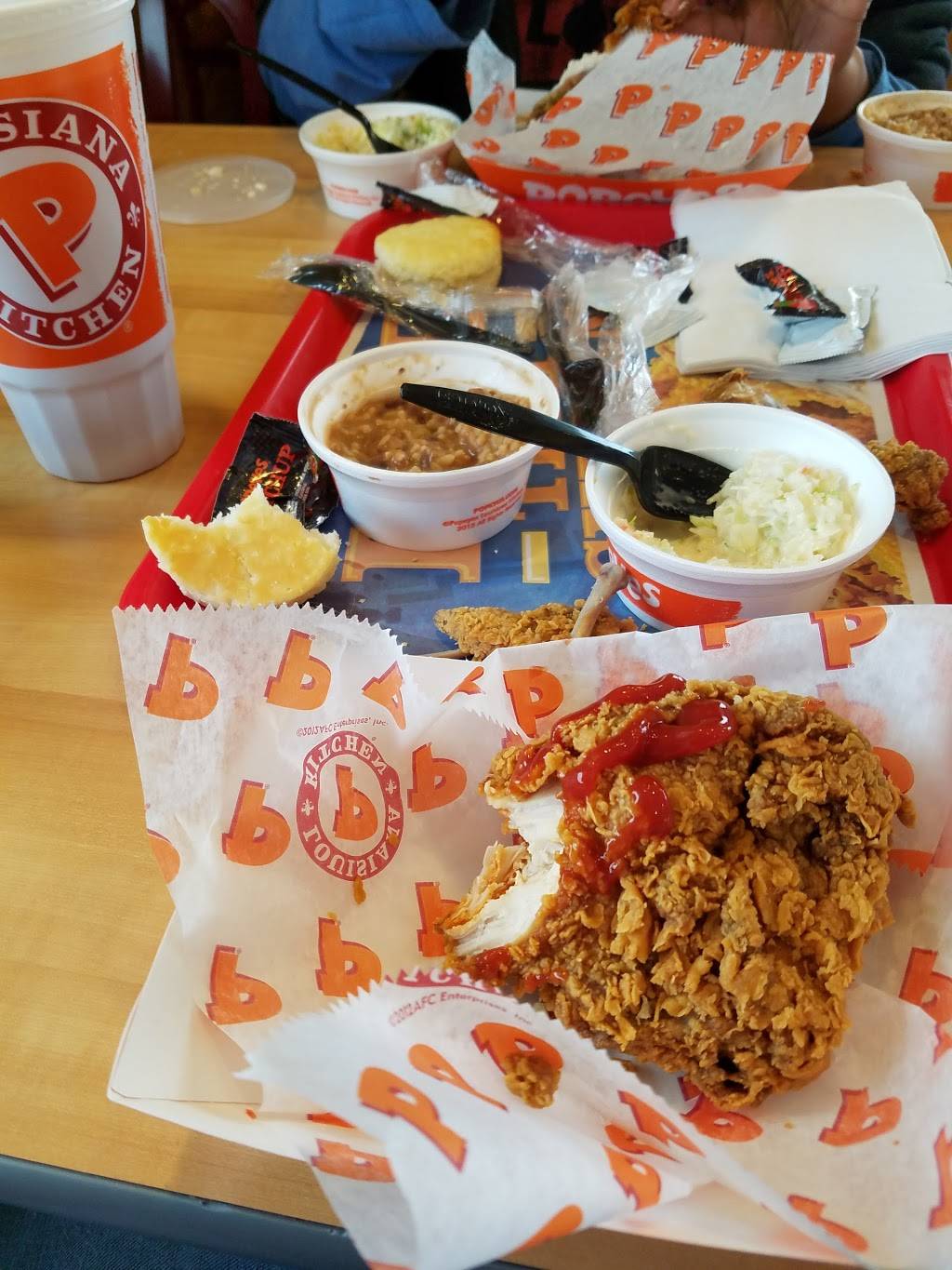 Popeyes Louisiana Kitchen | restaurant | 8416 Sudley Rd, Manassas, VA 20109, USA | 7033694642 OR +1 703-369-4642
