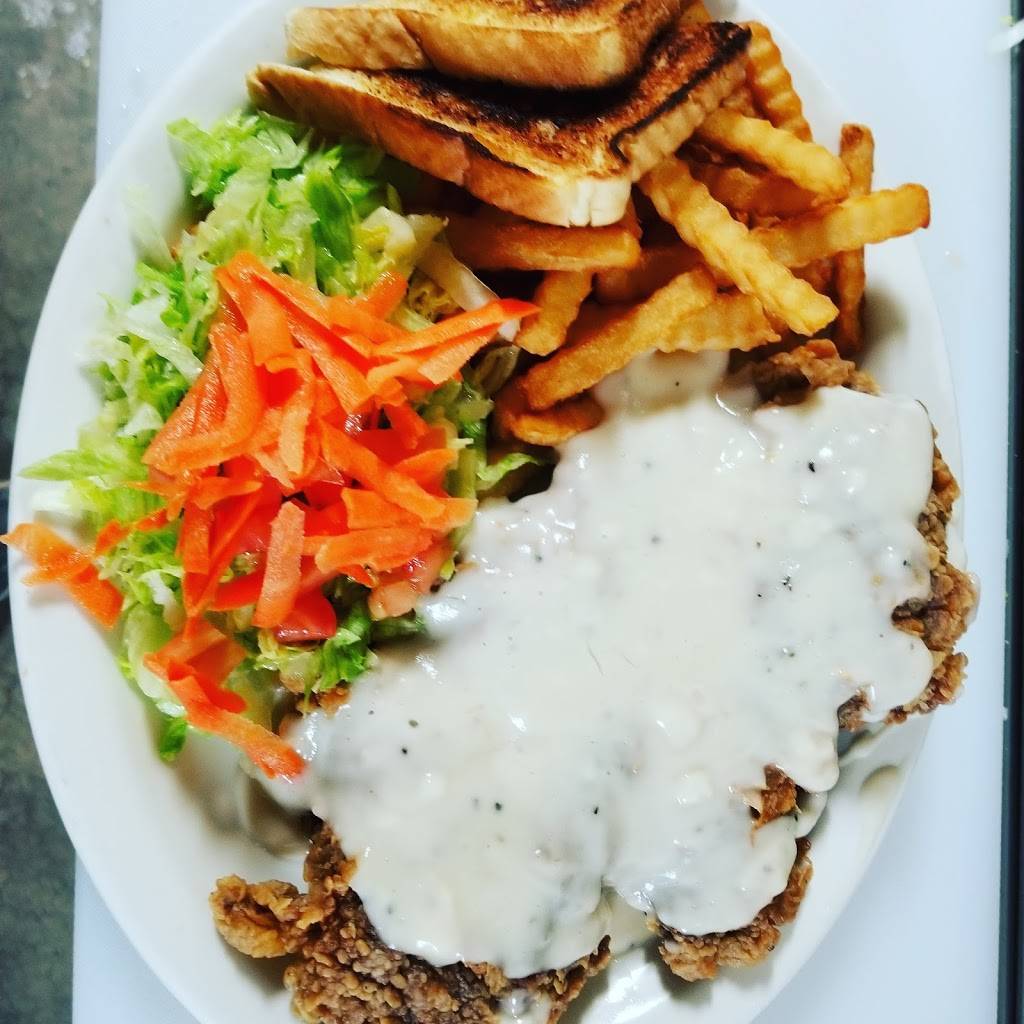 Las Palmas Cafe | restaurant | 107 W Front St, Falls City, TX 78113, USA | 8302543096 OR +1 830-254-3096