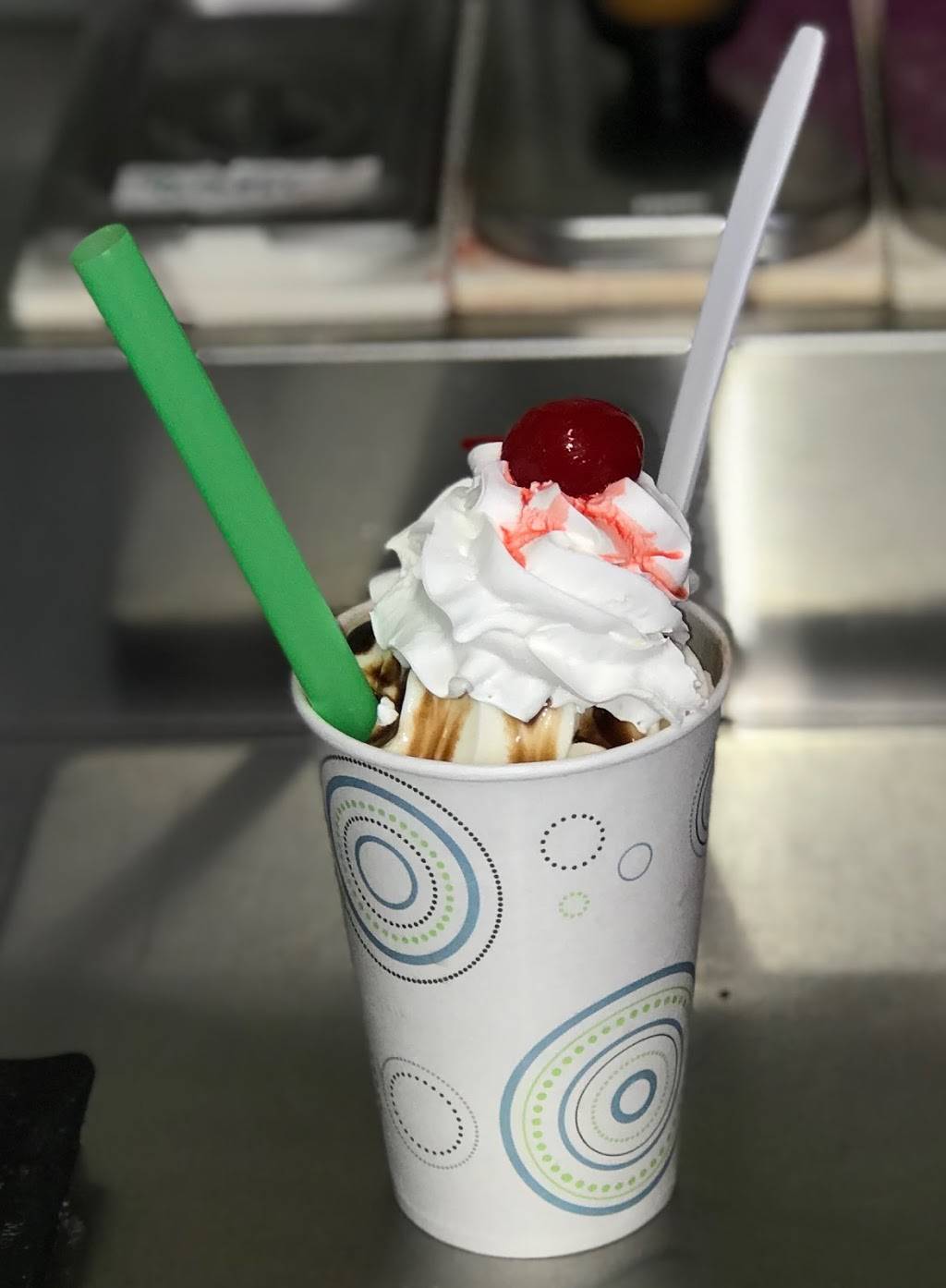 Gracies | restaurant | 93 St Patrick Dr, Somerset, OH 43783, USA | 7408363046 OR +1 740-836-3046