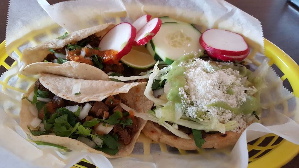 La Morenita | restaurant | 3117 Augusta Rd, West Columbia, SC 29170, USA | 8035860582 OR +1 803-586-0582