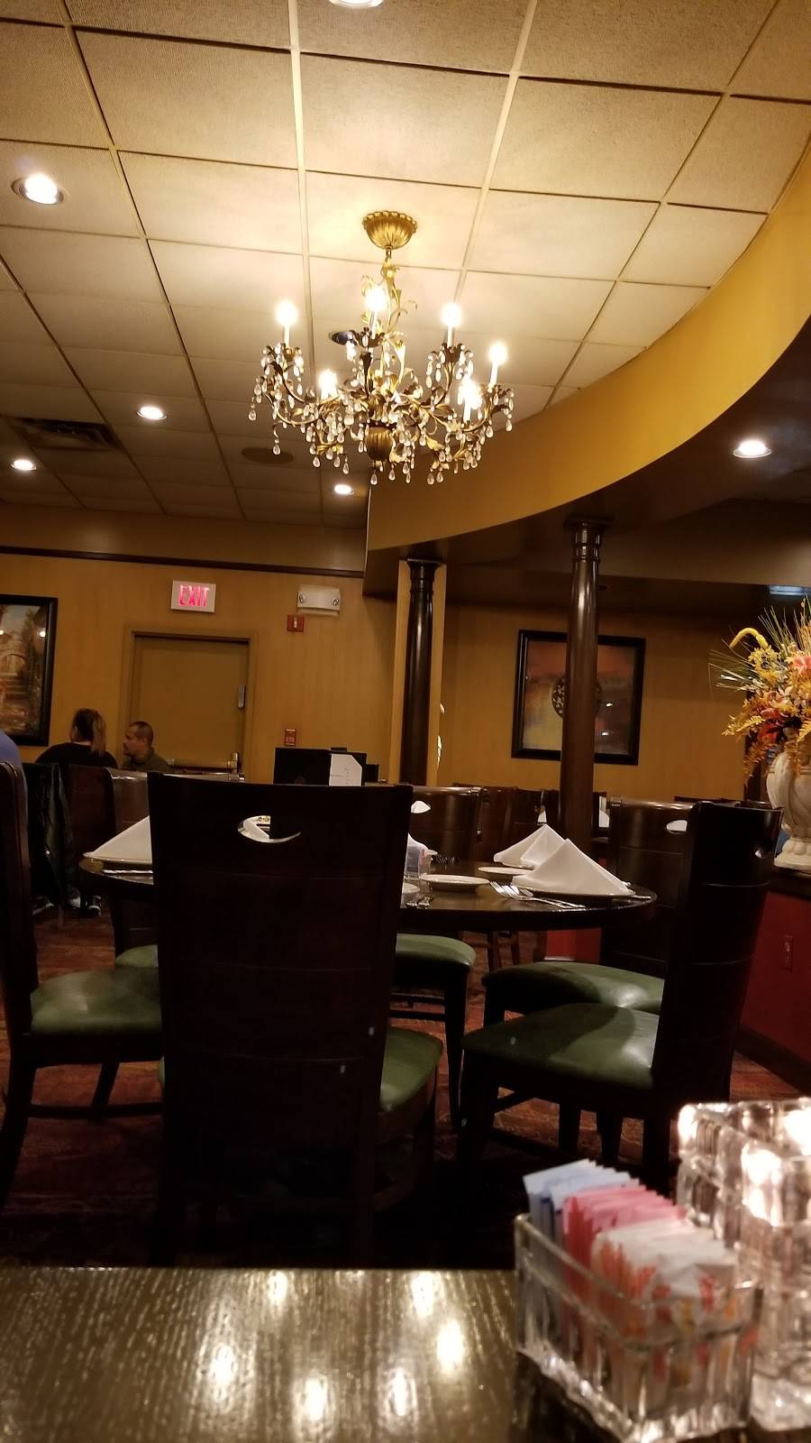 Lombardos Family of Restaurants | restaurant | 10488 Natural Bridge Rd, St. Louis, MO 63134, United States | 3144295151 OR +1 314-429-5151