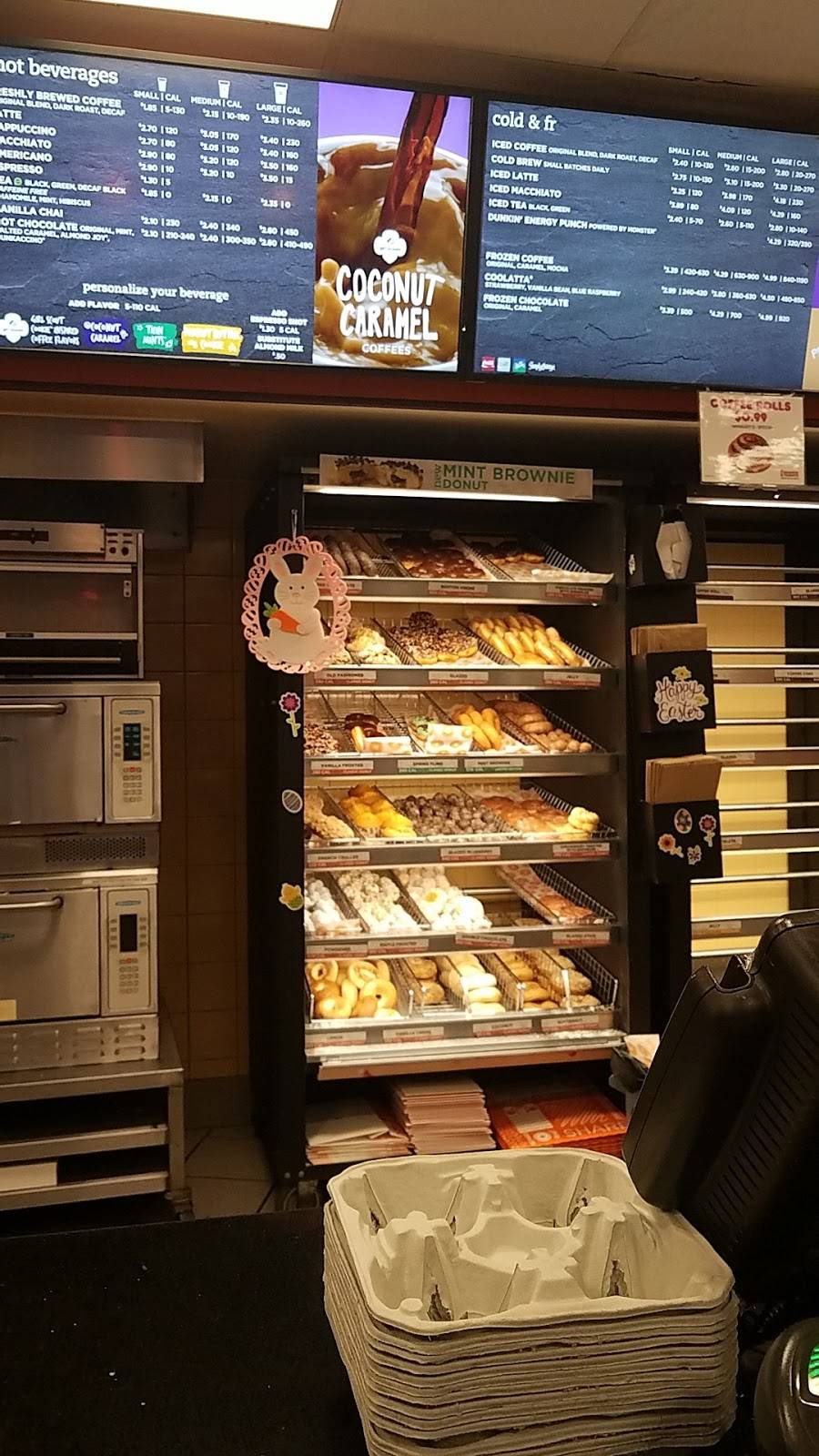 Dunkin | bakery | 204 N Bedford St, East Bridgewater, MA 02333, USA | 5083783591 OR +1 508-378-3591