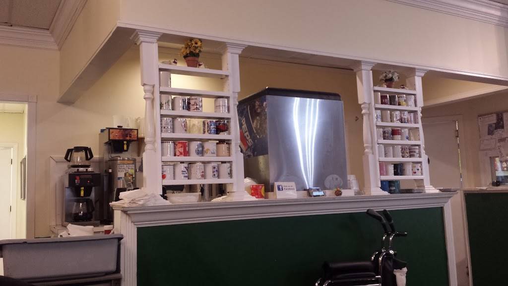 Pengrees Restaurant | restaurant | 556 Kingsley Ave, Orange Park, FL 32073, USA | 9042780089 OR +1 904-278-0089