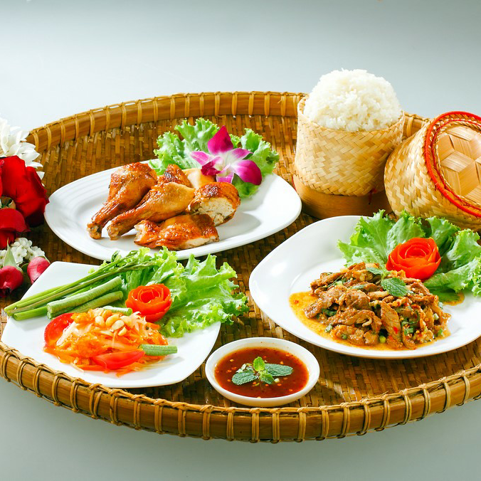 Isan Thai Restaurant | restaurant | 5758 S Tamiami Trail, Sarasota, FL 34231, USA | 9419231232 OR +1 941-923-1232