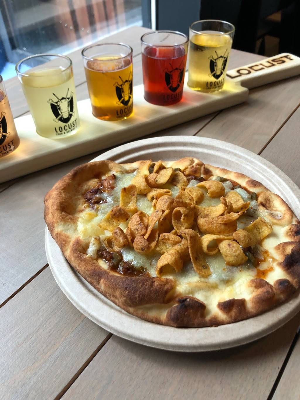 Locust Cider & Brewing Alki Beach | restaurant | 2820 Alki Ave SW, Seattle, WA 98116, USA | 2067086458 OR +1 206-708-6458