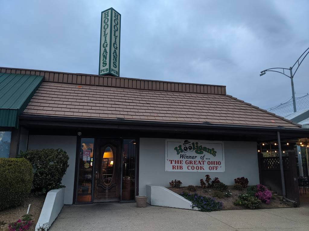 Hooligans Pub & Eatery | restaurant | 3340 Highland Ave, Cincinnati, OH 45213, USA | 5138419994 OR +1 513-841-9994