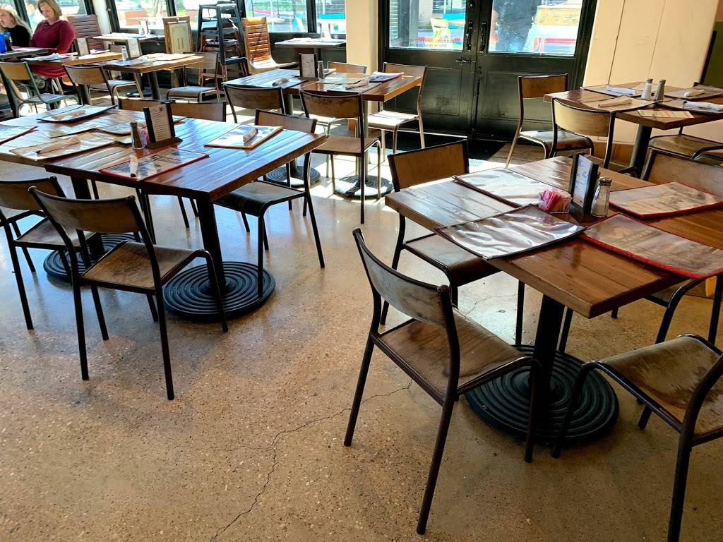 El Famoso | restaurant | 5228 N OConnor Blvd #126, Irving, TX 75039, USA | 4692219500 OR +1 469-221-9500