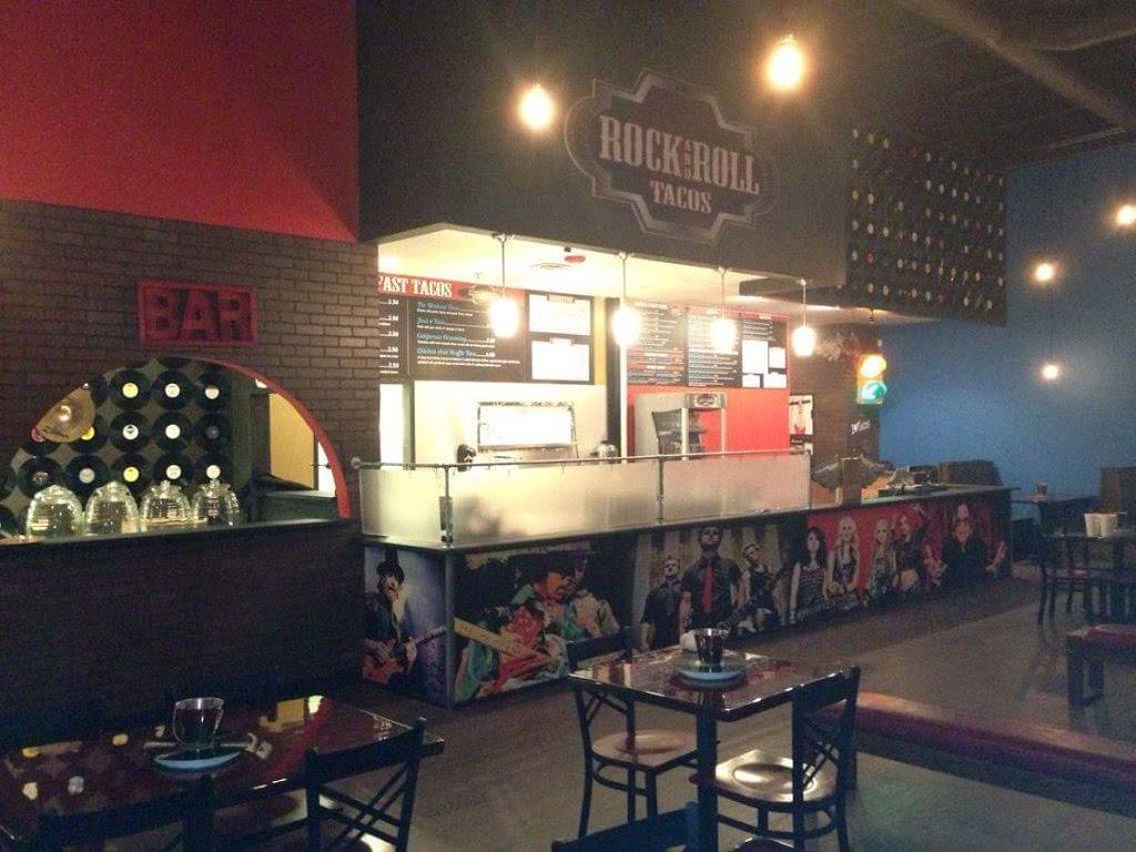 Rock and Roll Tacos - Food Truck | restaurant | 571 Farm to Market 548 #124, Forney, TX 75126, USA | 9725529244 OR +1 972-552-9244