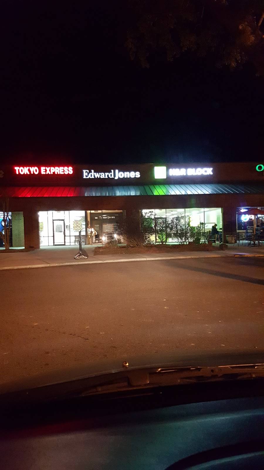 Tokyo Express | restaurant | 520 Folly Rd B, Charleston, SC 29412, USA | 8434060508 OR +1 843-406-0508