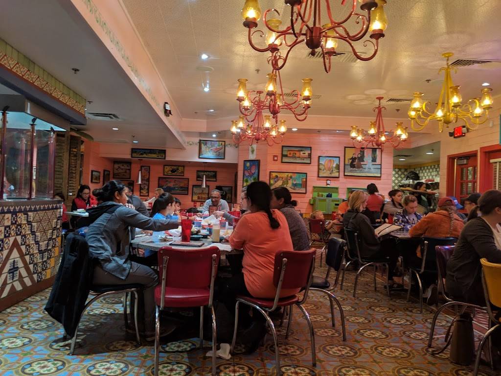 Chuys | restaurant | 8438 TX-151, San Antonio, TX 78245, USA | 2106457208 OR +1 210-645-7208