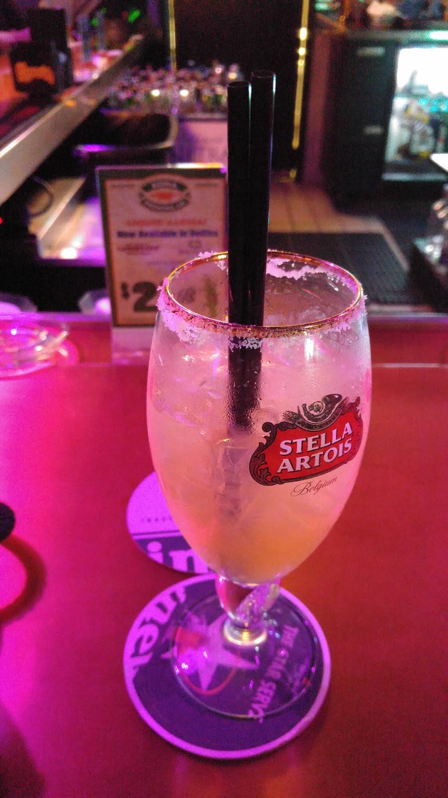 Sportscasters Bar & Grill | restaurant | 2655 E Bay Dr, Largo, FL 33771, USA | 7275238768 OR +1 727-523-8768