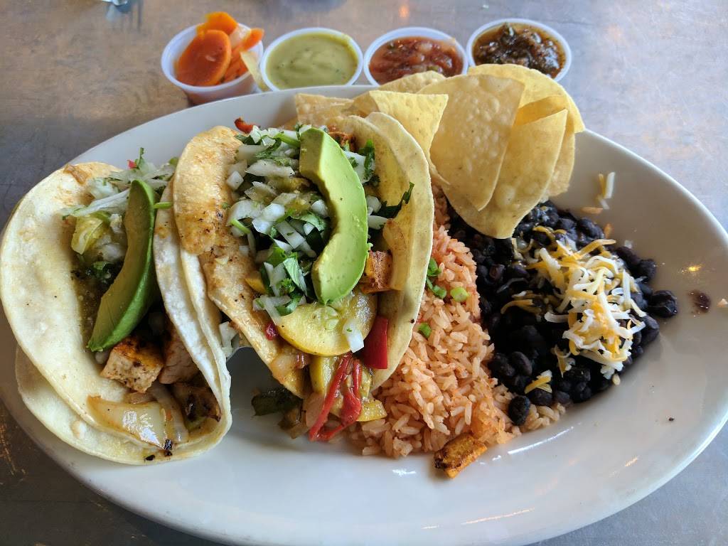 Sharkys Woodfired Mexican Grill | restaurant | 191 W Ventura Blvd, Camarillo, CA 93010, USA | 8053221441 OR +1 805-322-1441