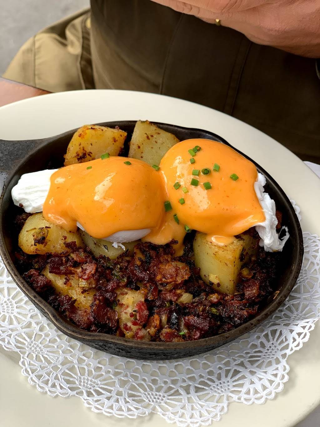 Tartine | restaurant | 253 W 11th St, New York, NY 10014, USA | 2122292611 OR +1 212-229-2611