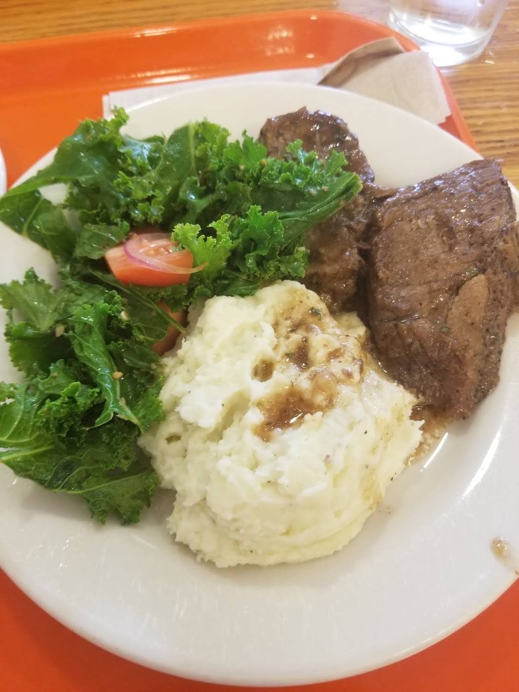 Divinity Cafe | restaurant | 407 Chapel Dr, Durham, NC 27710, USA | 9196683498 OR +1 919-668-3498