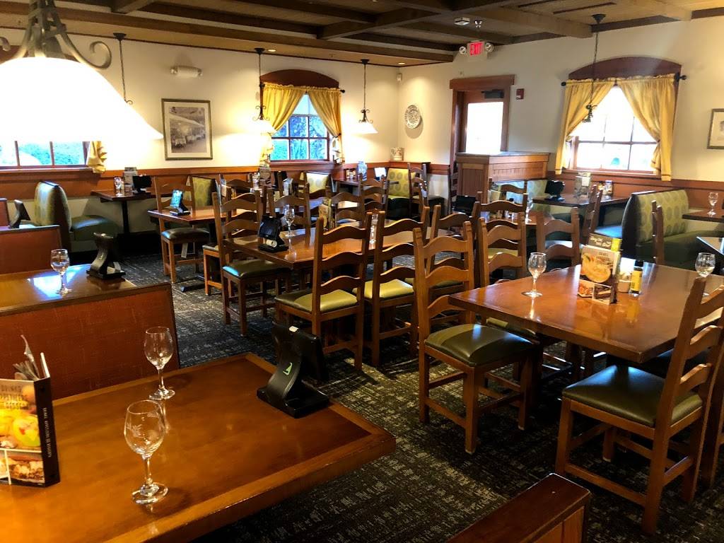 Olive Garden Italian Restaurant | meal takeaway | 3140 Naglee Rd, Tracy, CA 95304, USA | 2098359926 OR +1 209-835-9926