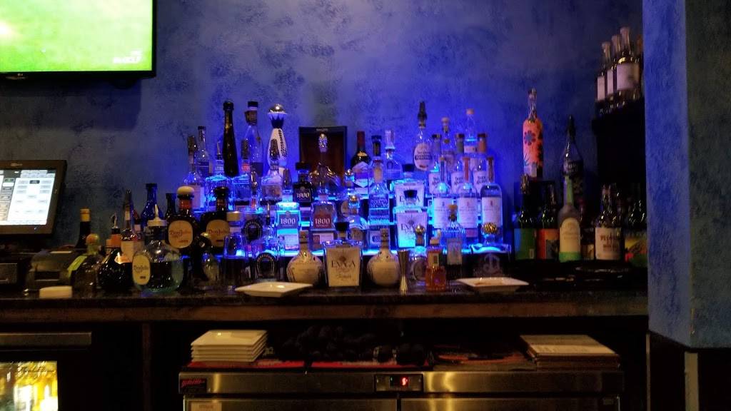 Hola Restaurant & Tequila Bar | restaurant | 154 Turnpike Rd, Southborough, MA 01772, USA | 5084602058 OR +1 508-460-2058