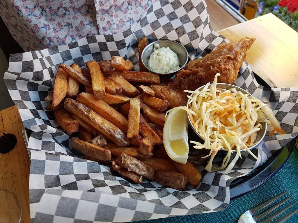 Restaurant Ad Hoc | restaurant | 2281 Rue Ontario E, Montréal, QC H2K 1V9, Canada | 5144198777 OR +1 514-419-8777