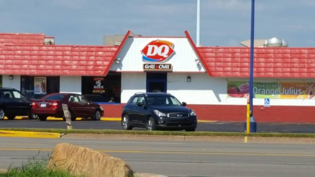 DQ Grill & Chill Restaurant | restaurant | 700 S Carpenter Ave, Kingsford, MI 49802, USA | 9067742602 OR +1 906-774-2602