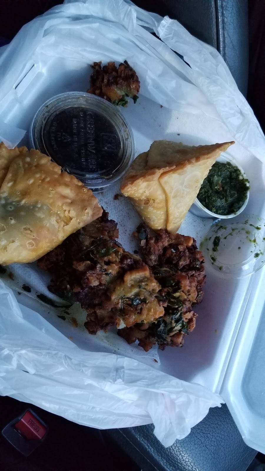 Bombay Plaza | restaurant | 957 US-80, Clinton, MS 39056, USA | 6012723000 OR +1 601-272-3000