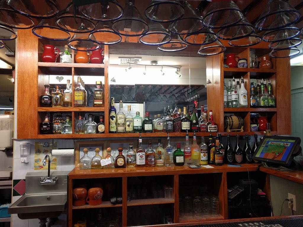 Ricos Tacos Moya Restaurant 3 | restaurant | 8685 Richmond Hwy, Alexandria, VA 22309, USA | 7037802880 OR +1 703-780-2880