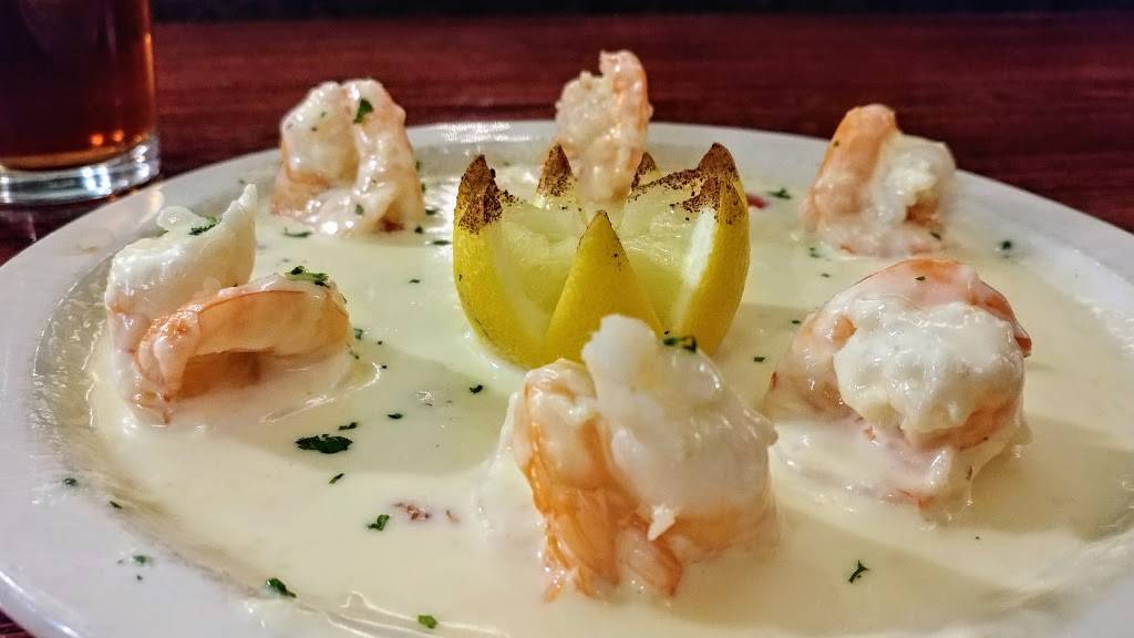 Tonys On Main Street | restaurant | 132 N Main St, St Charles, MO 63301, USA | 6369401960 OR +1 636-940-1960