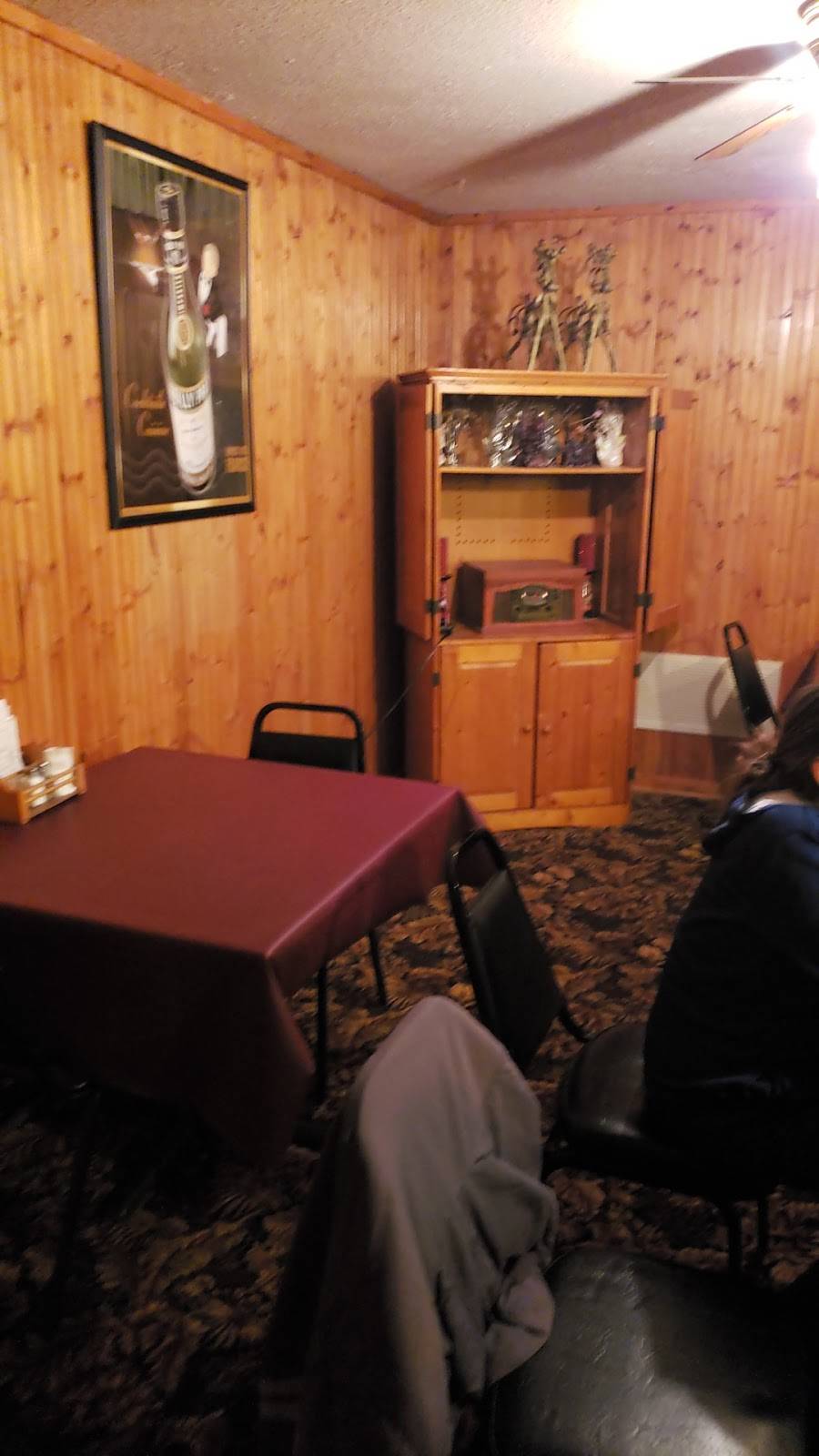 Alfanos Pizzeria | restaurant | 737 W Norris Dr, Ottawa, IL 61350, USA | 8154340923 OR +1 815-434-0923