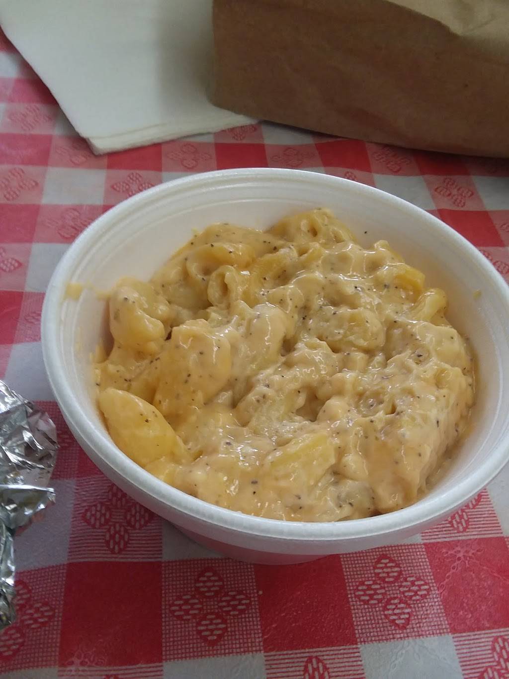 Old Town Cafe | restaurant | 3930 Old Town Rd, Huntingtown, MD 20639, USA | 4105352355 OR +1 410-535-2355