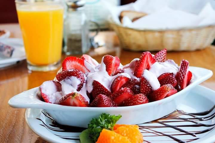 El Yogurt Place | restaurant | Cantera 360, Playas De Tijuana, 22500 Tijuana, B.C., Mexico | 016646802006 OR +52 664 680 2006