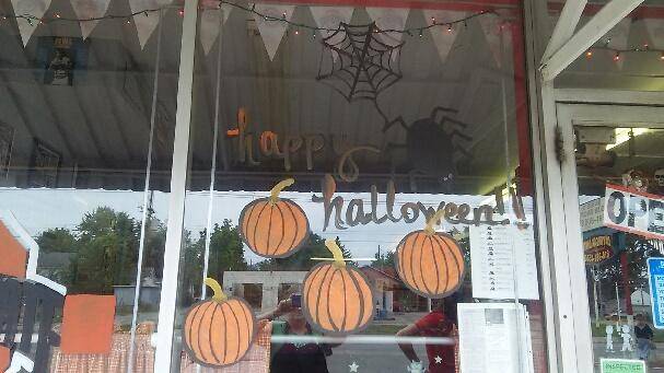 Louies Daybreak Diner | restaurant | 1168 E Weber Rd, Columbus, OH 43211, USA | 6142614560 OR +1 614-261-4560